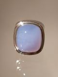 Chalcedon Ring