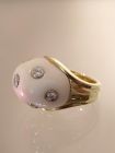 Korallen Ring mit Brillanten