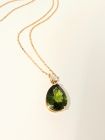 Peridot Anhänger mit Kette