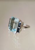 Aquamarin Ring mit Saphiren