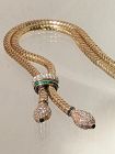 Goldenes Collier mit Smaragden und Brillanten